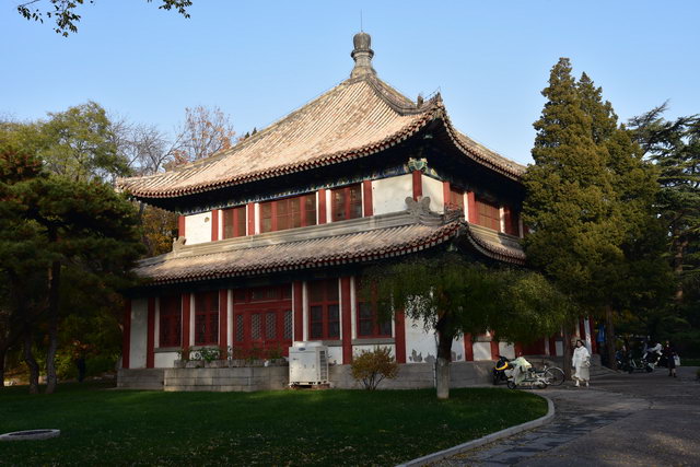北阁